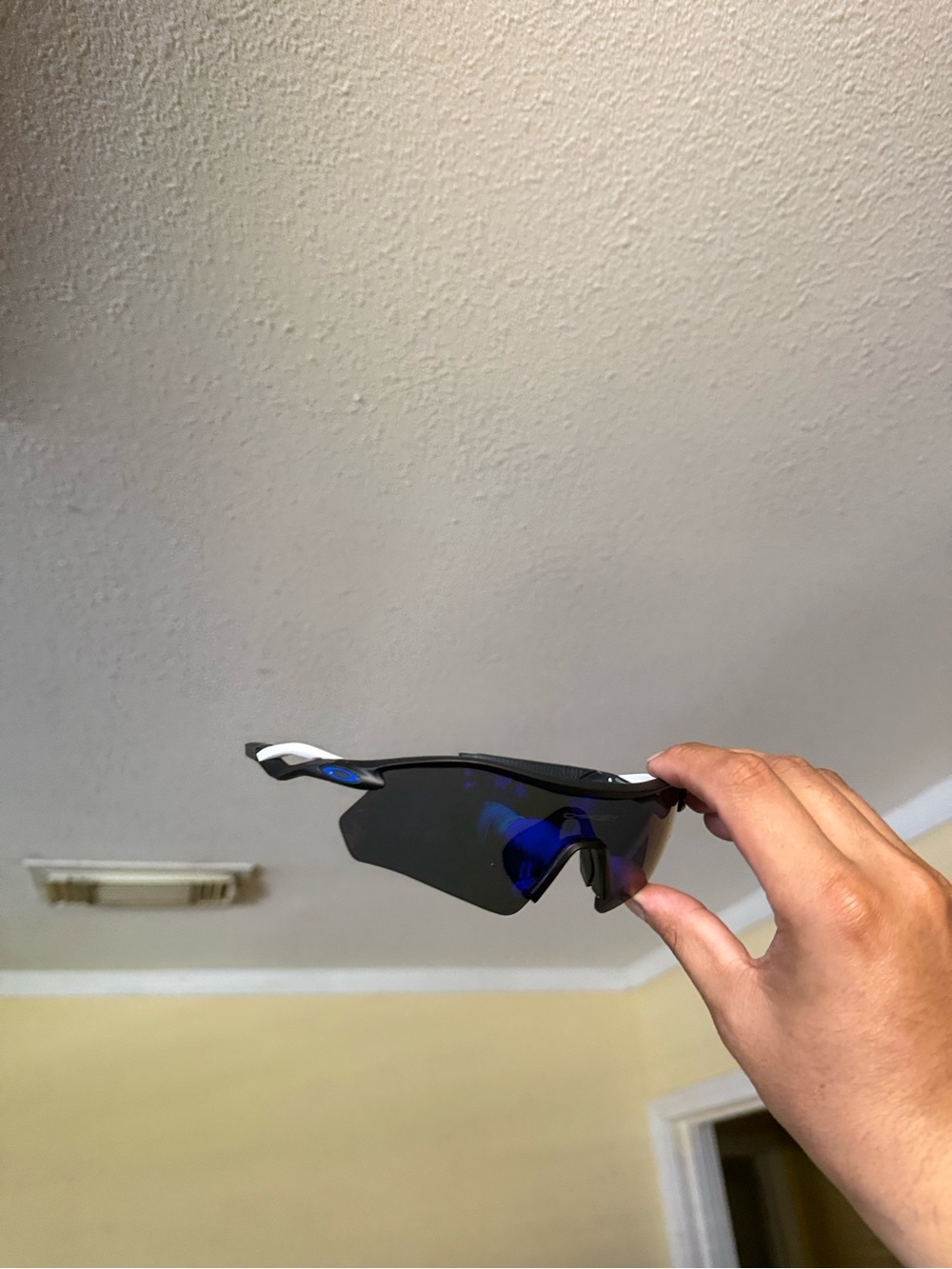 Sport Replacement Sunglass Lens with Dark Blue Mirror Oakley